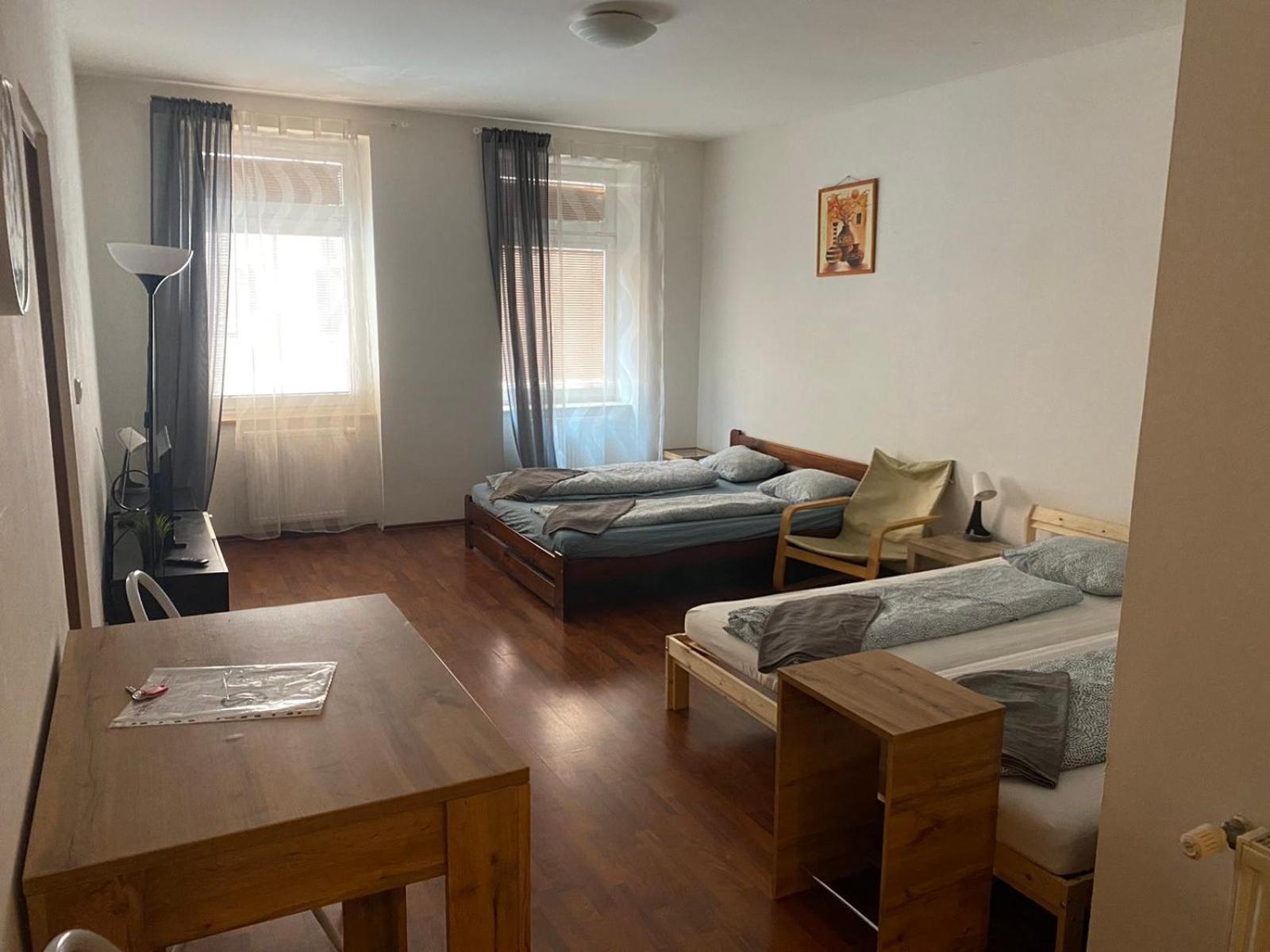 Apartments Spolkova Брно Экстерьер фото
